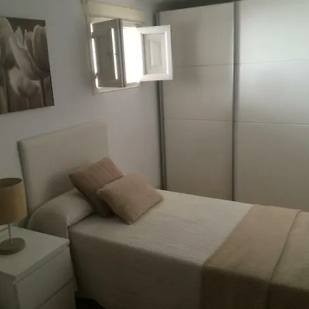 6 Calle Profesor Albareda